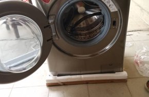 LG 5/8kg Front Loader Washing Machine